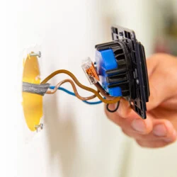 Shelly Wall Switch with 1 Button Black - Image 5