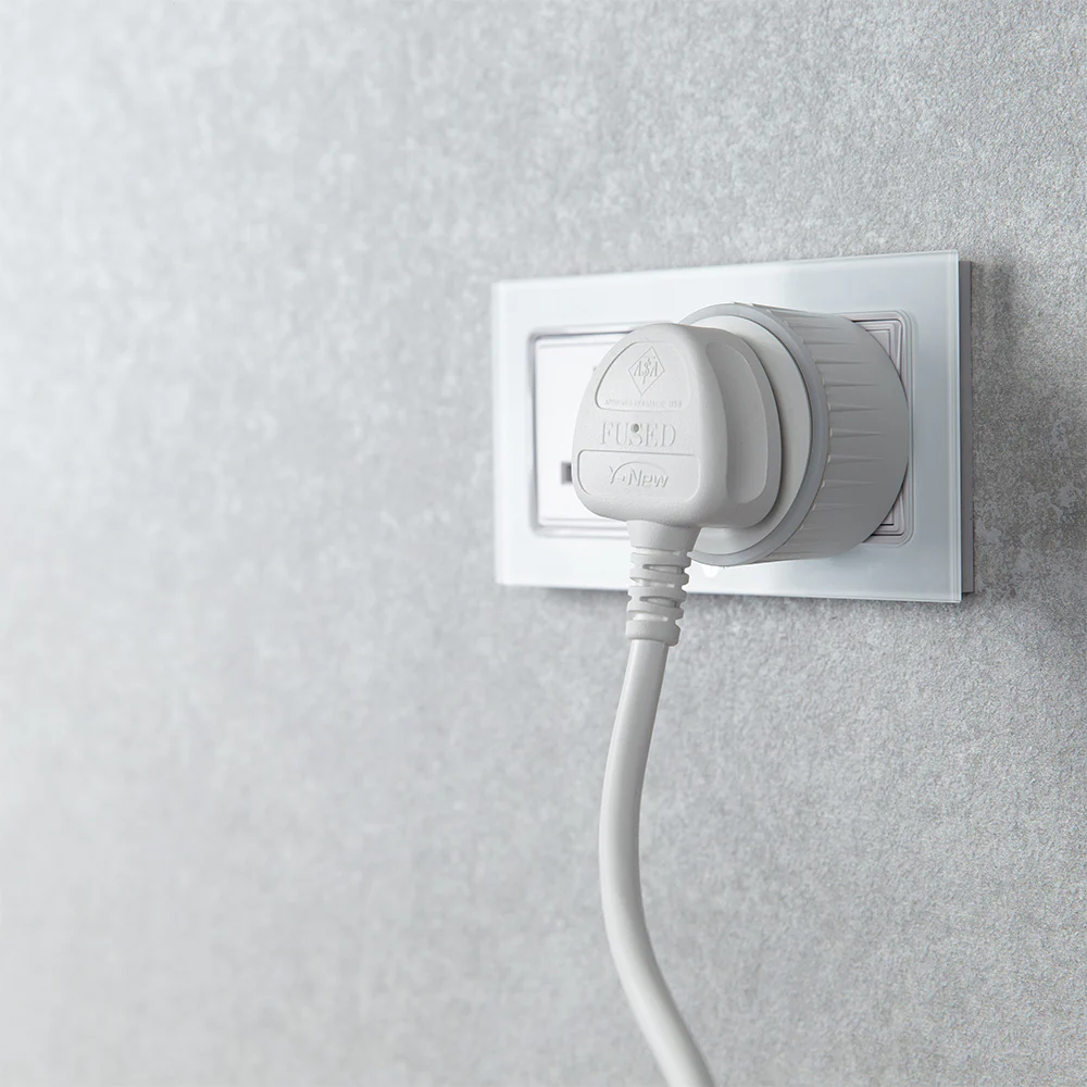 Shelly Wave Plug UK LR - Image 2